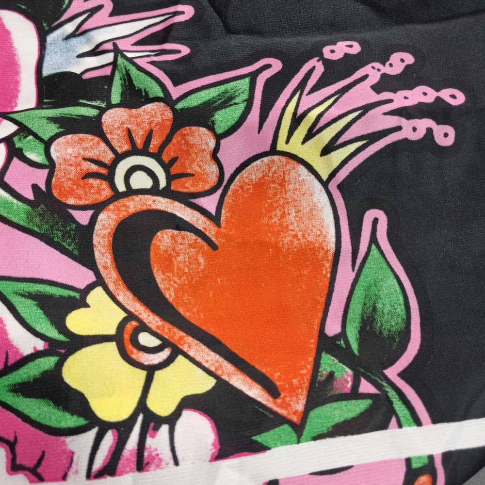 NWT Ed Hardy Tattoo Graphic Scarf Skull‎ Heart Rose Black Pink - Picture 8 of 8